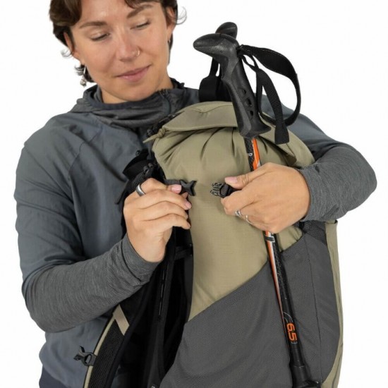 Σακίδιο Πλάτης Osprey Hikelite 32 Hiking Backpack Τεχνικό Σακίδιο Πεζοπορίας Osprey 32 Λίτρων με Σύστημα Αεριζόμενης Πλάτης AirSpeed, Ενσωματωμένο Αδιάβροχο Κάλυμμα και Ανακυκλωμένο Ύφασμα Ripstop