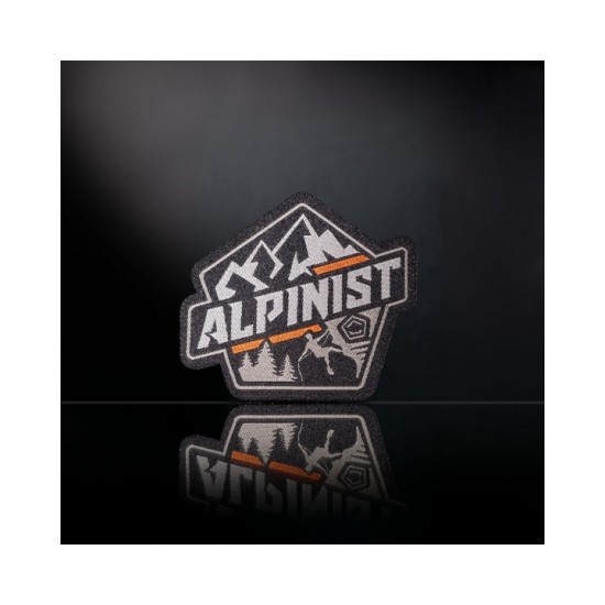 Διακριτικό Σήμα Pentagon Alpinist Morale Patch - K28050 Ανθεκτικό υφαντό διακριτικό σήμα Pentagon Alpinist Morale Patch (K28050) με βάση Hook (Velcro). Διαστάσεις 70x61mm από 100% πολυεστέρα για εξαρτύσεις & σακίδια