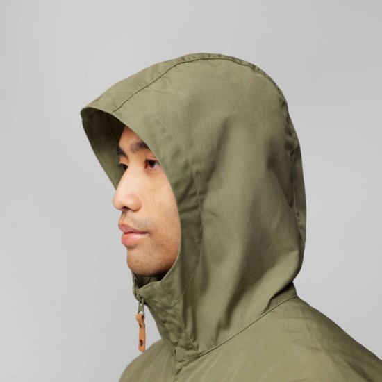 Ανδρικό Τζάκετ με Κουκούλα - Fjällräven Sten Jacket M Fjällräven Sten Jacket M (F81679) Ανδρικό τζάκετ από G-1000® & G-1000® Lite. Ανθεκτικό, αντιανεμικό, με ενισχύσεις στους ώμους & προσαρμόσιμο με Greenland Wax