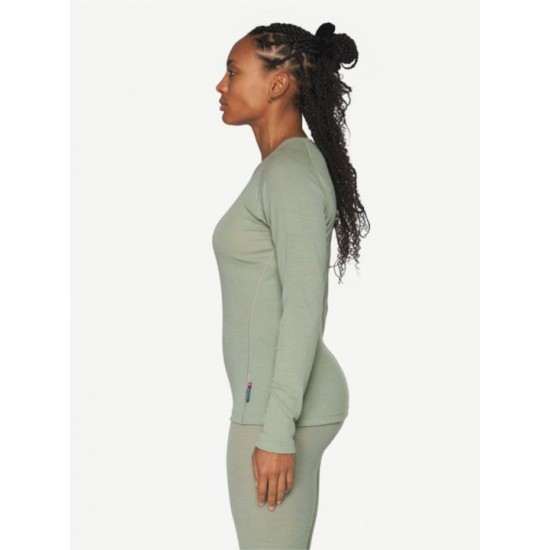 Γυναικεία Ισοθερμική Μπλούζα - Devold Adventure Merino 190 Devold Adventure Merino 190 Γυναικεία ισοθερμική μακρυμάνικη μπλούζα. Κατασκευή από 100% μαλλί Merino 190g/m², επίπεδες ραφές & εξαιρετική διαπνοή