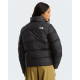 Γυναικείο Μπουφάν - The North Face Saikuru Jacket - NF0A8GCB The North Face Saikuru Jacket Γυναικείο κοντό μπουφάν. Urban στυλ με γεμάτη συνθετική μόνωση, oversized γιακά, τσέπες με φερμουαρ & 100% πολυεστέρα