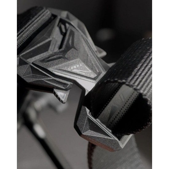 Επιχειρησιακή Ζώνη Pentagon Cobra NG 38 Tactical Belt - X50102 Ελαφριά & ανθεκτική επιχειρησιακή ζώνη Pentagon Cobra NG 38 Tactical Belt. Πόρπη AustriAlpin COBRA NG με σύστημα Triple Lock, ιμάντας Nylon Scuba 38mm & ραφές Coats