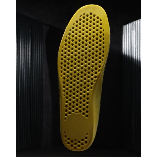 Άρβυλα Pentagon Predator Patrol 8" Boots - K15067 Επιχειρησιακές αρβύλες Pentagon Predator Patrol 8" (K15067). Δέρμα full-grain 1.6-1.8mm, μεμβράνη Hydroguard®, αντιολισθητική σόλα SRC & πιστοποίηση EN ISO 20345