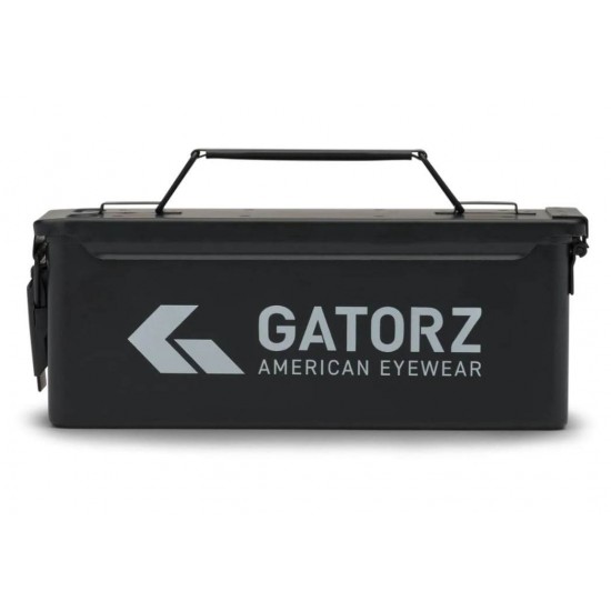 Μεταλλική αδιάβροχη θήκη γυαλιών Gatorz Ammo Can Case σε σχέδιο κουτιού πυρομαχικών. Διαθέτει αφαιρούμενο αφρώδες υλικό για απόλυτη προστασία των γυαλιών Gatorz