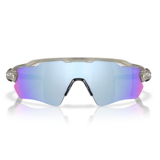Γυαλιά Ηλίου Oakley Radar EV Path - Matte Grey Ink / Prizm Deep Water Polarized (OO9208-F638) Αθλητικά γυαλιά ηλίου Oakley Radar EV Path (OO9208-F638). Σκελετός Matte Grey Ink O Matter™, πολωτικοί φακοί Prizm Deep Water Polarized & Unobtainium®