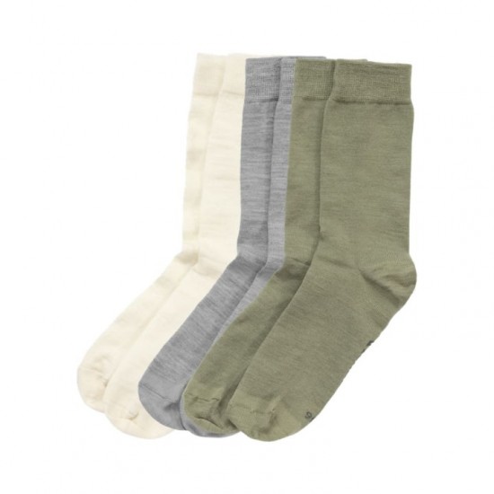 Μάλλινες Κάλτσες Merino 3 Ζευγάρια - Devold Daily Merino Light Sock 3-Pack Devold Daily Merino Light σετ 3 ζευγάρια λεπτές μάλλινες κάλτσες Unisex. Σύνθεση με μαλλί Merino, ανατομικός σχεδιασμός R/L, ενισχυμένη φτέρνα & μύτη