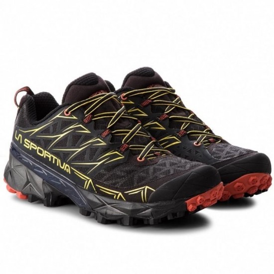 LA SPORTIVA AKYRA SHOES