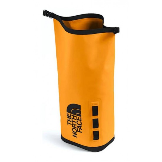 Στεγανός Σάκος The North Face Base Camp Dry Bag 18L - NF0A8GJS Πολυεστερικός Στεγανός Σάκος Θαλάσσης & Outdoor - Αδιάβροχος Σάκος με Επίστρωση TPU, Κλείσιμο Roll-Top, Κολλάρο Hypalon® & Αποσπώμενο Ιμάντα και βάρος μόλις 420gr.