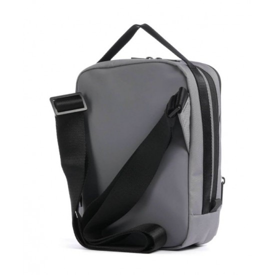 Victorinox 6L Crossbody Bag with RFID Anti-Theft Protection, Dedicated Electronic Device Compartment and Smart Organization for Travel