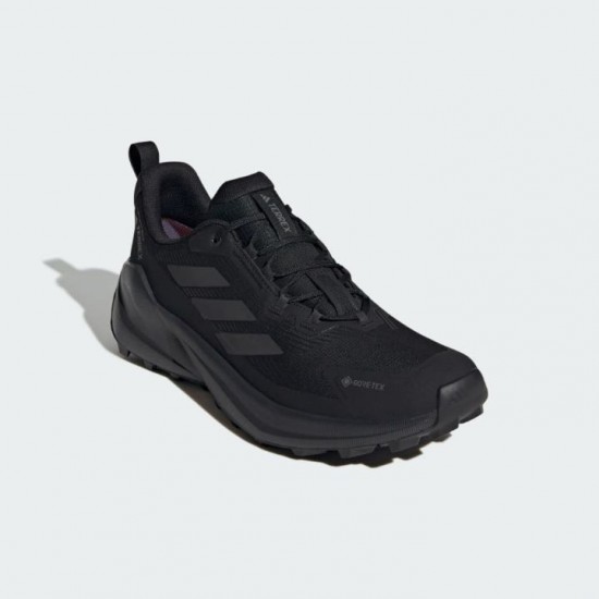 Αδιάβροχα Ανδρικά Παπούτσια Hiking adidas Terrex Trailmaker 2 GORE-TEX Αδιάβροχα ανδρικά παπούτσια πεζοπορίας adidas Terrex Trailmaker 2.0 GORE-TEX (IH0618) με σόλα Continental™ & ενδιάμεση σόλα EVA. Άνεση & σταθερότητα στο βουνό