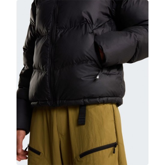 Ανδρικό Μπουφάν - The North Face Saikuru Jacket - NF0A853I The North Face Men's Saikuru Jacket Ανδρικό μπουφάν. Retro boxy στυλ, αντιανεμικό ύφασμα WindWall™, 100% ανακυκλωμένη συνθετική μόνωση & DWR φινίρισμα